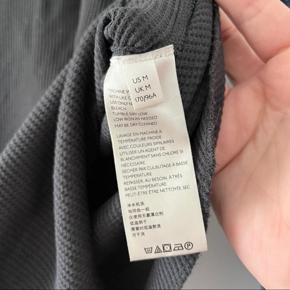 We the Free Patchwork Sleeve Thermal Long Sleeve Free People Bandana Print Sz M - Picture 6 of 8